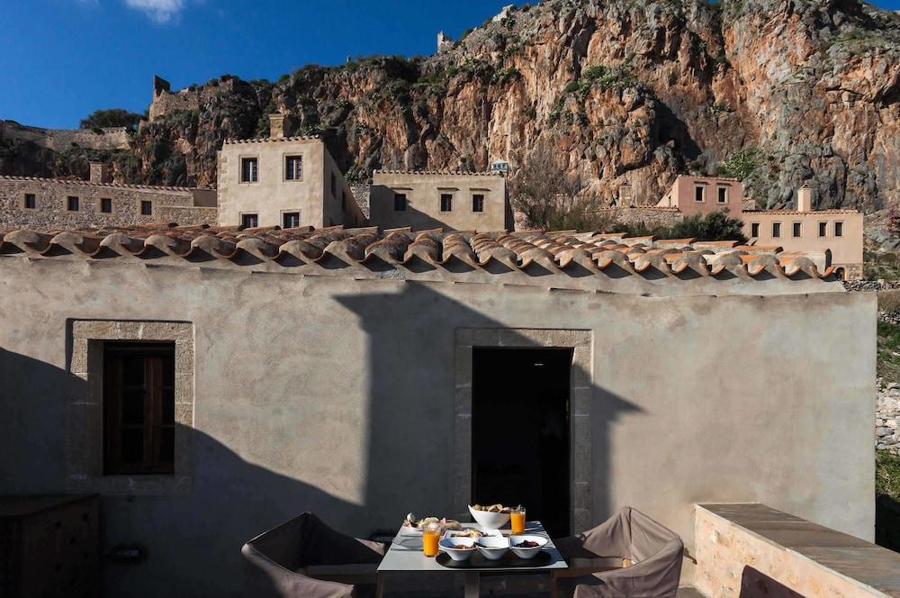 House In The Castle Apartment Monemvasia Exterior photo